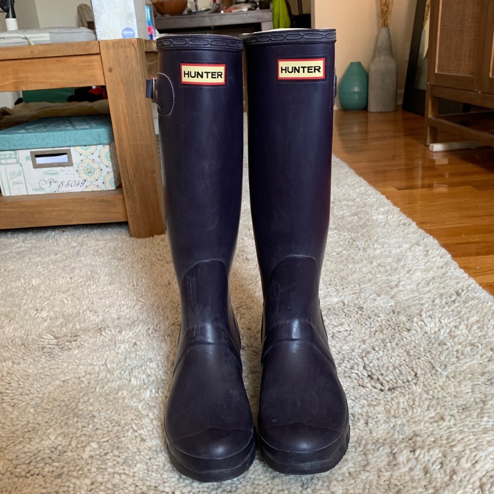 Hunter Rainboots Aubergine / Purple Color Size 7